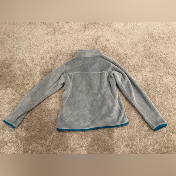 Patagonia Women’s Re-Tool Snap-T Pullover Gray with Blue Trim - Picture 5 of 8